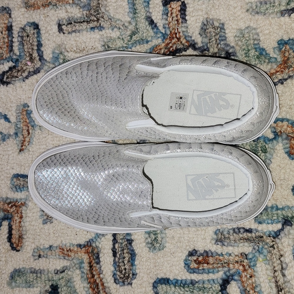 NWOT! Metallic Leather Snake Print Vans!